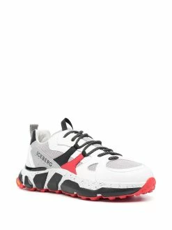 Iceberg baskets à lacets